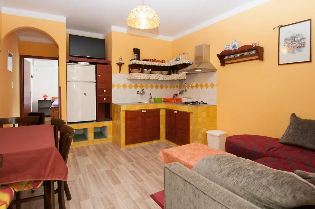 Apartments Lumanera Mali Losinj